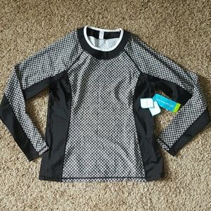 🆕 Tropical Escape Rash Guard